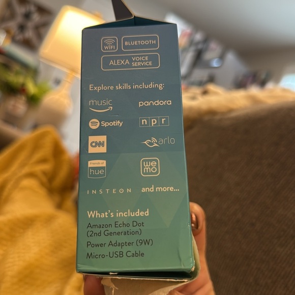 Amazon Echo Dot in White electronic speaker voice system device in box Alexa - Picture 3 of 4